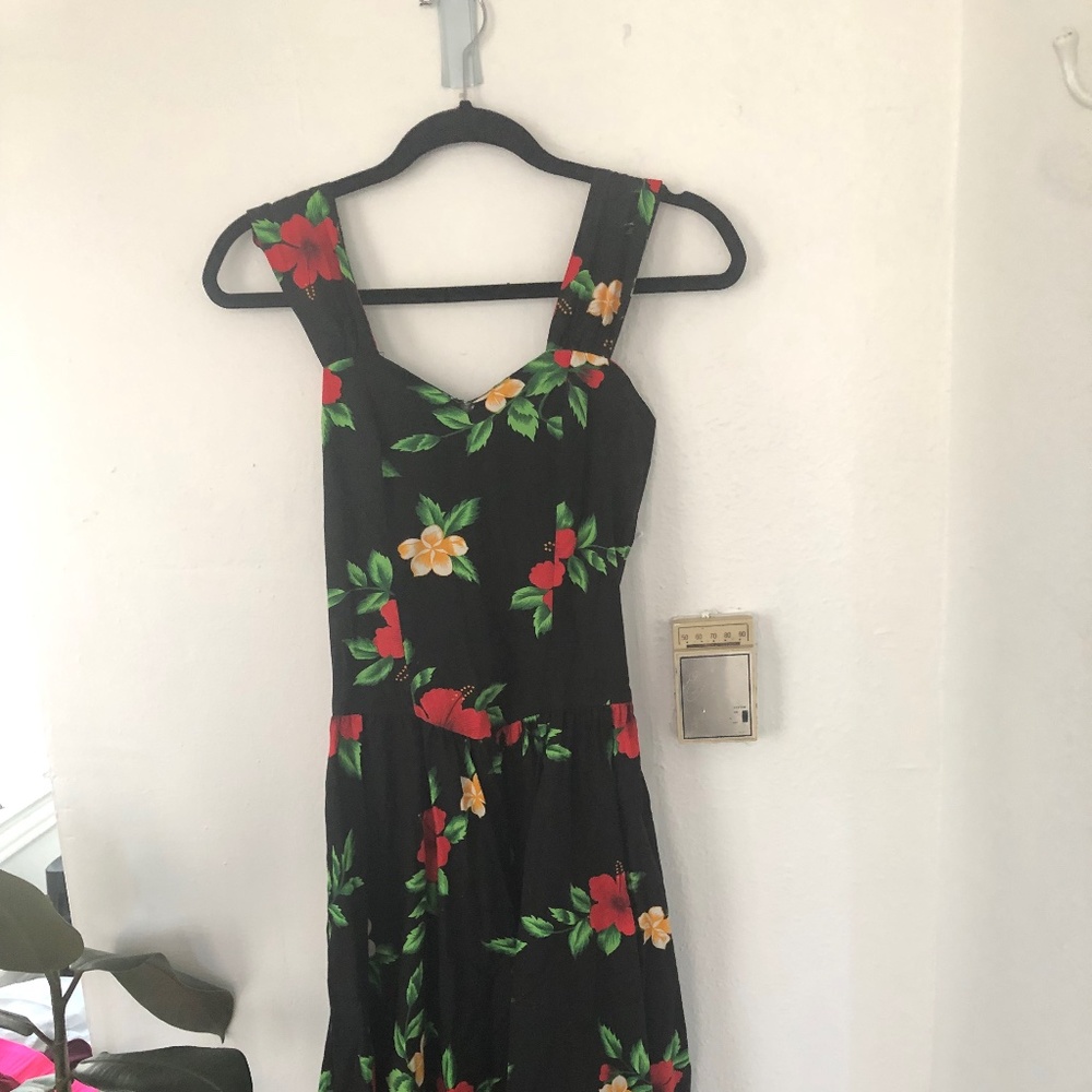 Vintage Cut Hawaiian Dress